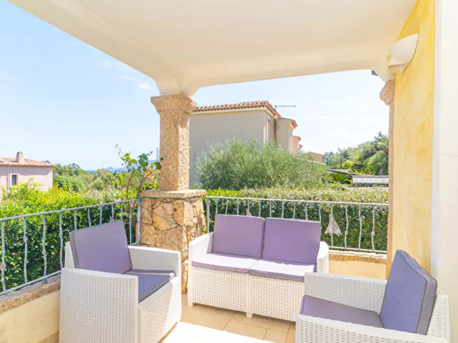 Immagine 11 di Casa bifamiliare in vendita  in Via Rosa Dei Venti a Olbia