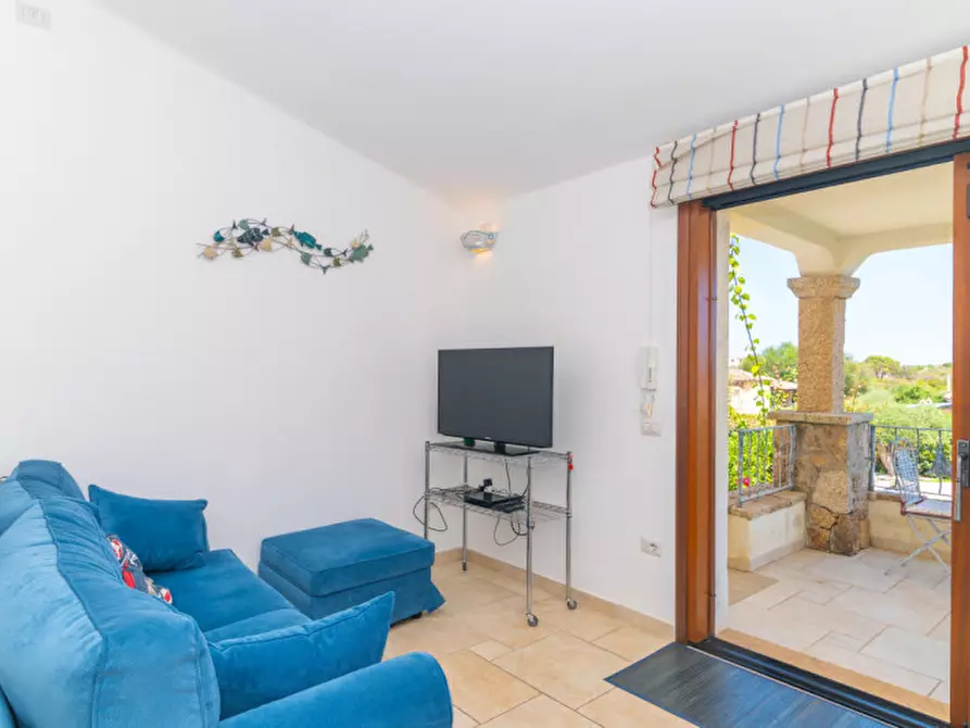 Immagine 19 di Casa bifamiliare in vendita  in Via Rosa Dei Venti a Olbia