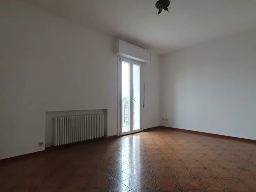 Immagine 2 di Appartamento in vendita  in Via Seminario a Finale Emilia