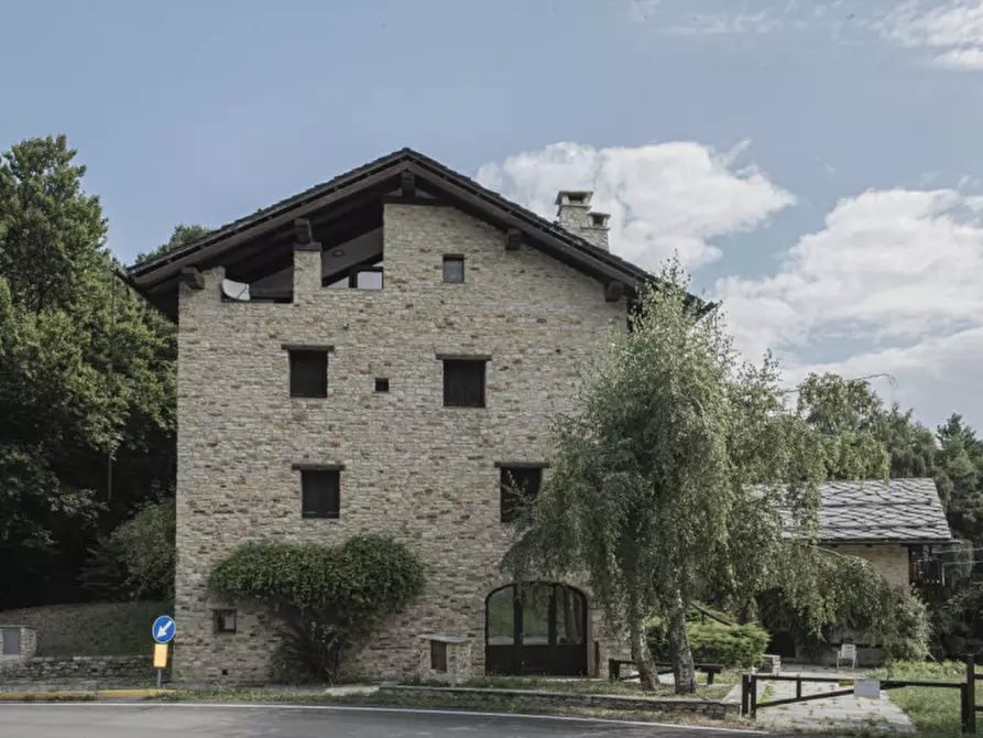 Immagine 2 di Appartamento in vendita  in Località San Giacomo interno 3 a Roburent