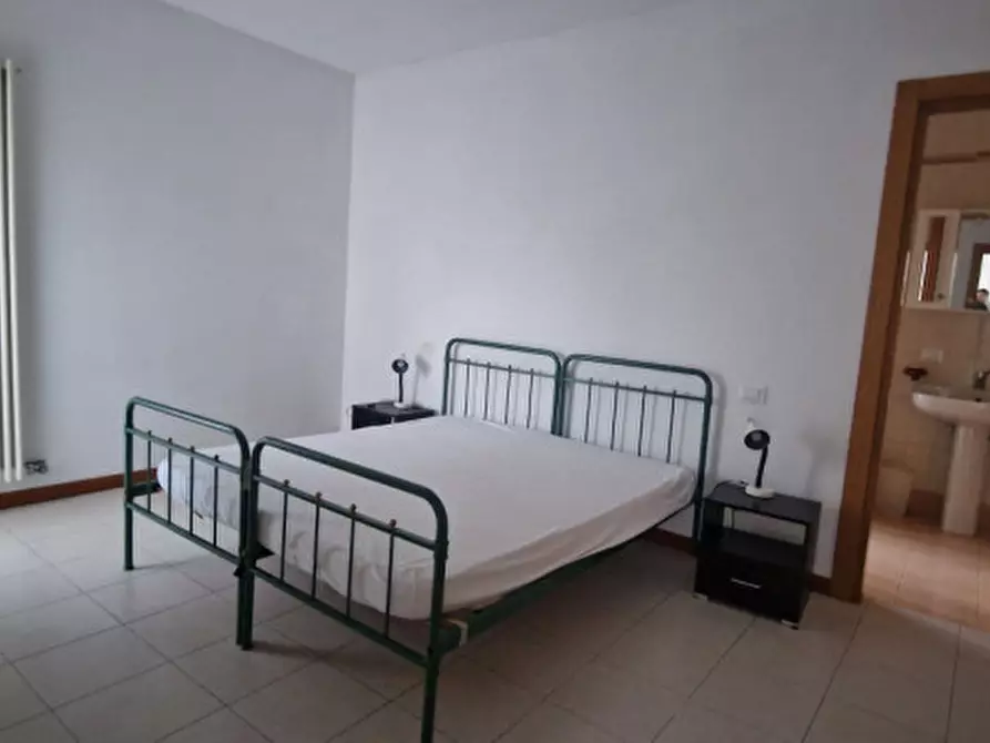 Immagine 6 di Appartamento in vendita  in Viale Ambrogio Fusinieri a Vicenza