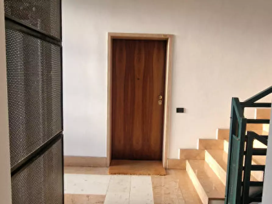 Immagine 9 di Appartamento in vendita  in Viale Ambrogio Fusinieri a Vicenza