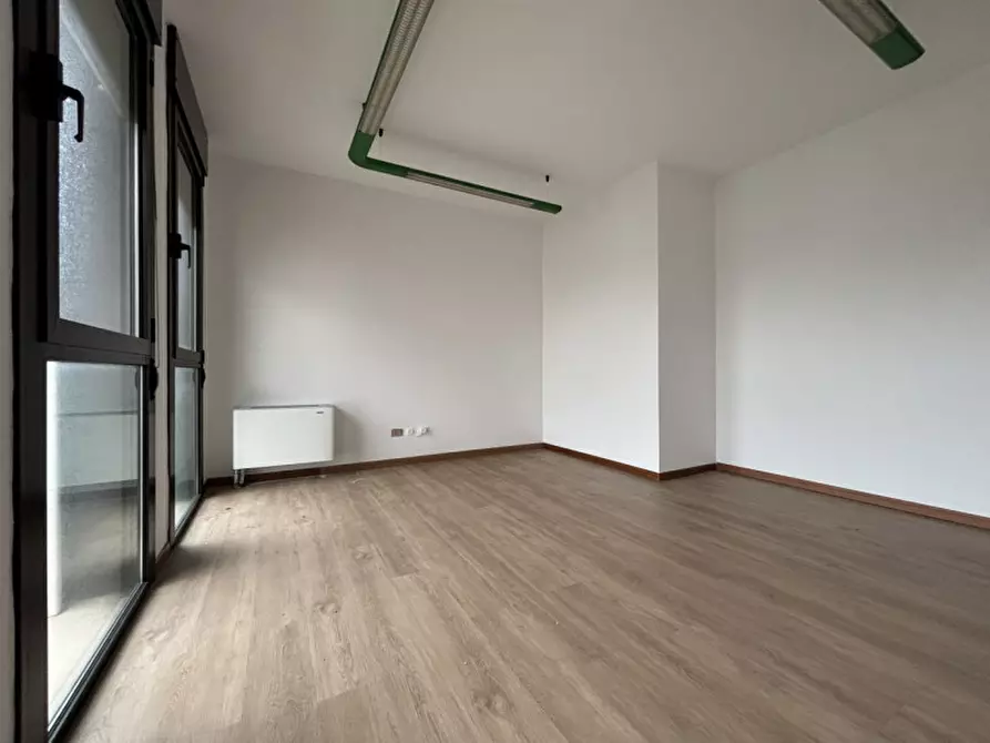 Immagine 4 di Ufficio in vendita  in Via Vicenza a Altavilla Vicentina