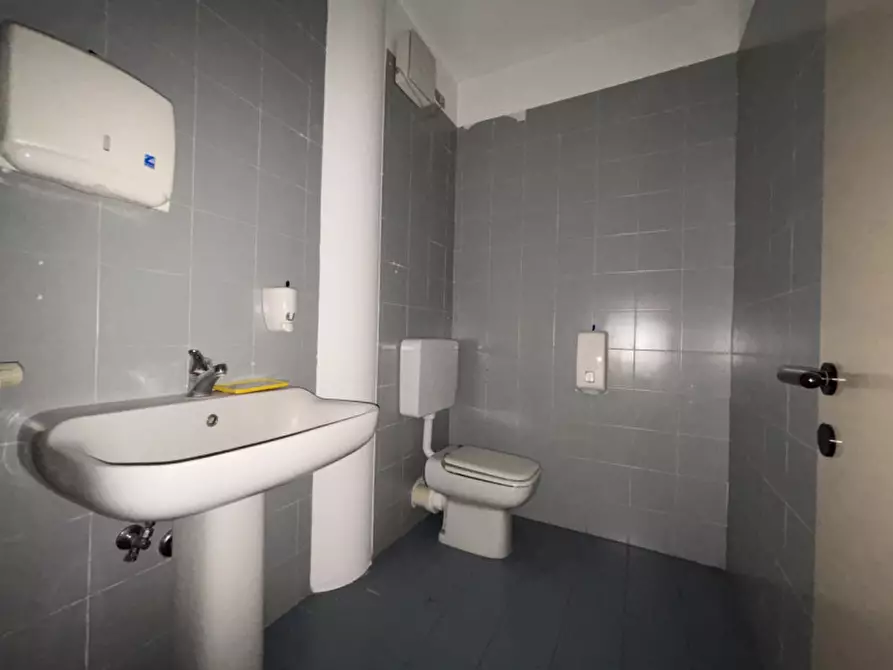 Immagine 6 di Ufficio in vendita  in Via Vicenza a Altavilla Vicentina