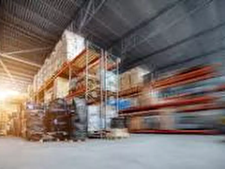 Immagine 7 di Capannone industriale in affitto  in Viale del Lavoro a Caldiero