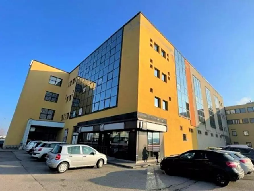 Immagine 3 di Ufficio in vendita  in Viale Porta Po, N. 87/D a Rovigo