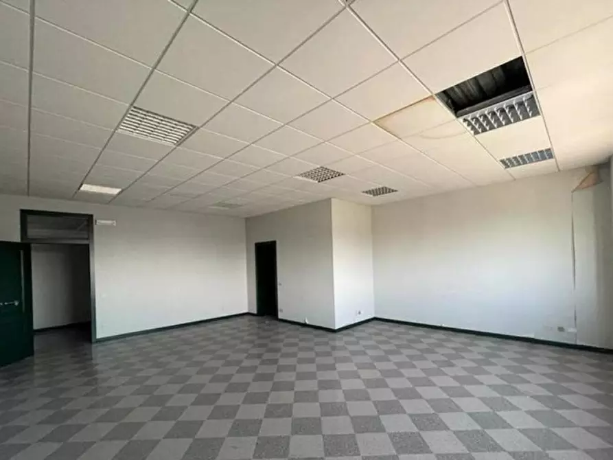 Immagine 9 di Ufficio in vendita  in Viale Porta Po, N. 87/D a Rovigo