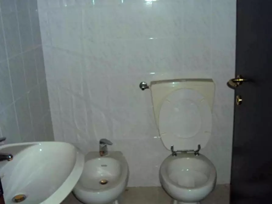 Immagine 10 di Ufficio in vendita  in Viale Porta Po, N. 87/D a Rovigo