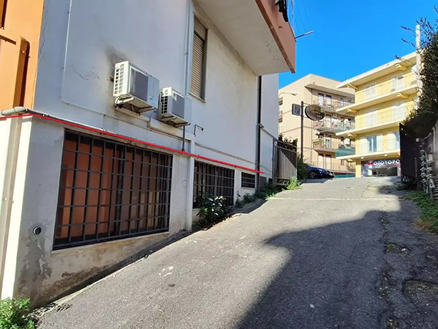 Immagine 3 di Magazzino in vendita  in Via Della Liberta', N. 172 a Pace Del Mela