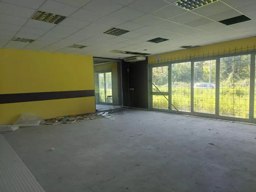 Immagine 8 di Attività commerciale in vendita  in Via Ottaviano, 13045 Gattinara VC, Italia a Gattinara