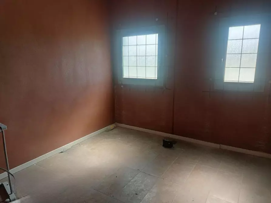 Immagine 10 di Attività commerciale in vendita  in Via Ottaviano, 13045 Gattinara VC, Italia a Gattinara