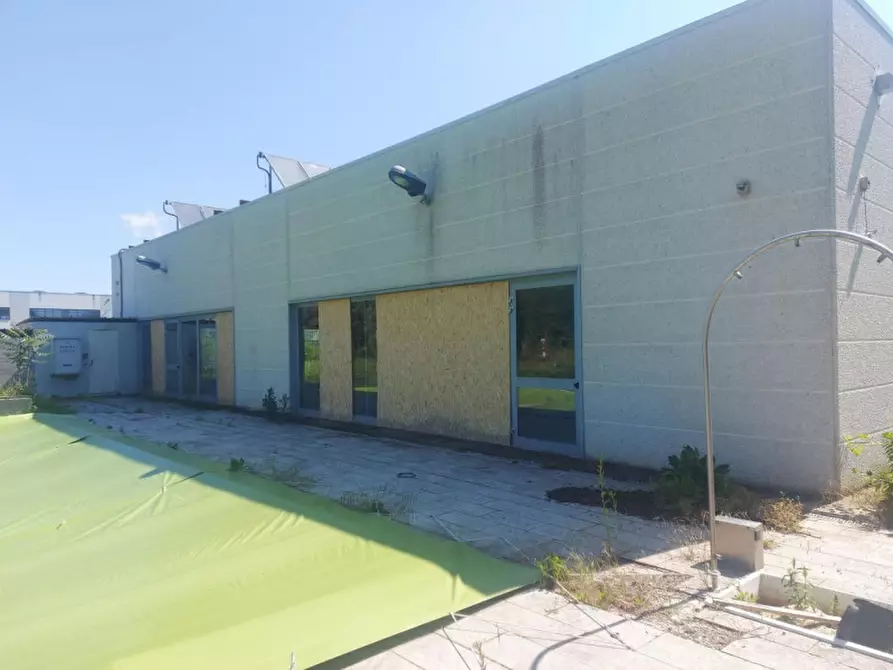 Immagine 17 di Attività commerciale in vendita  in Via Ottaviano, 13045 Gattinara VC, Italia a Gattinara