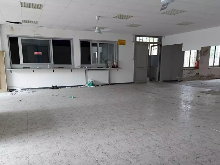 Immagine 16 di Capannone industriale in vendita  in Via Donato Bramante, N. 29 a Cesano Maderno