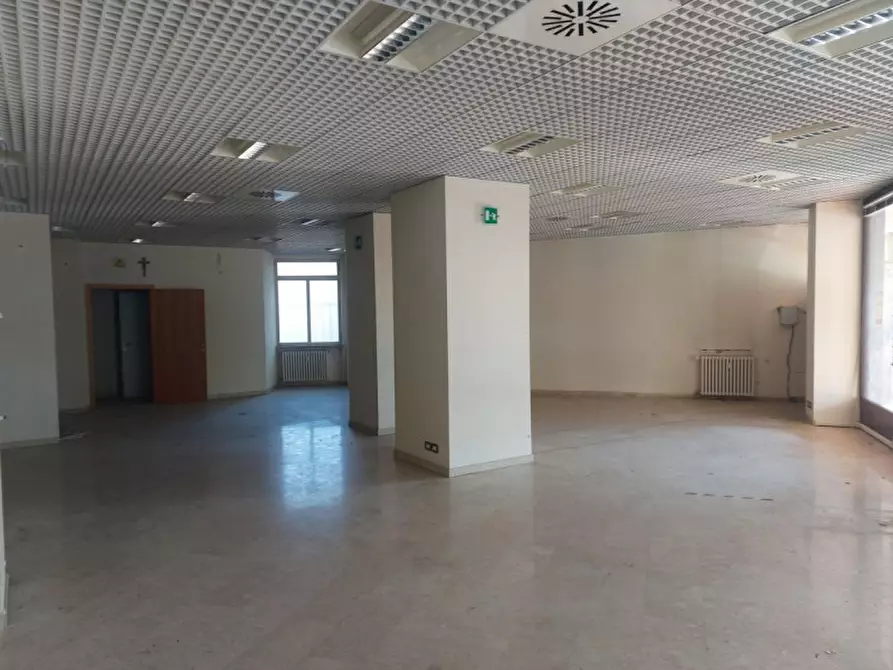 Immagine 3 di Ufficio in vendita  in Piazza Renzo Spada, 19, 12014 Demonte CN, Italia a Demonte