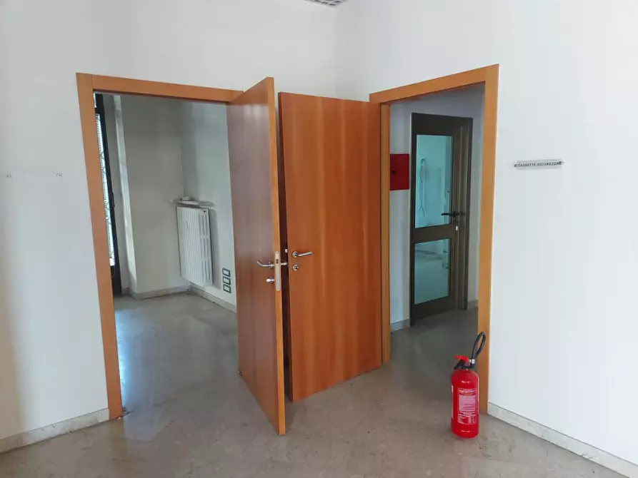 Immagine 8 di Ufficio in vendita  in Piazza Renzo Spada, 19, 12014 Demonte CN, Italia a Demonte