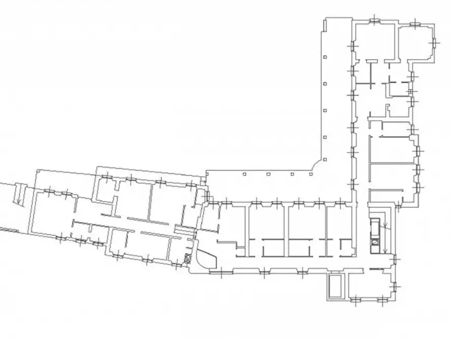 Immagine 4 di Attività commerciale in vendita  in Via Luigi Bellorini, N. 48 a Laveno-Mombello