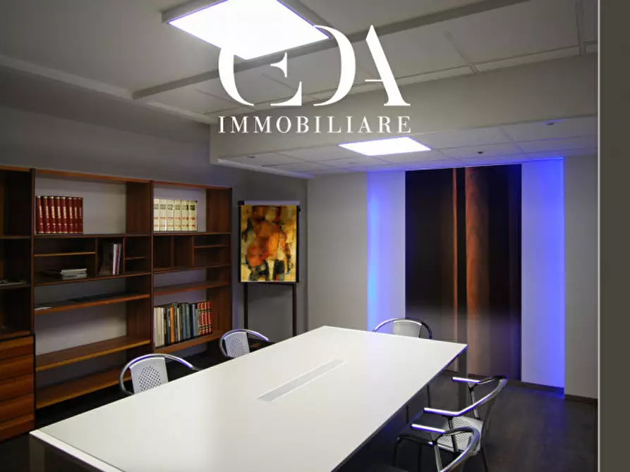 Immagine 2 di Ufficio in vendita  in via sestan a Trento