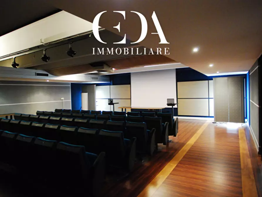 Immagine 10 di Ufficio in vendita  in via sestan a Trento