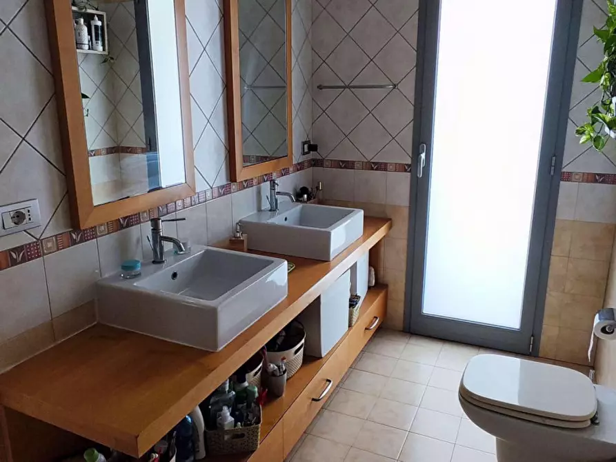 Immagine 15 di Villetta a schiera in vendita  in via Macomer, N. 41 a Quartucciu