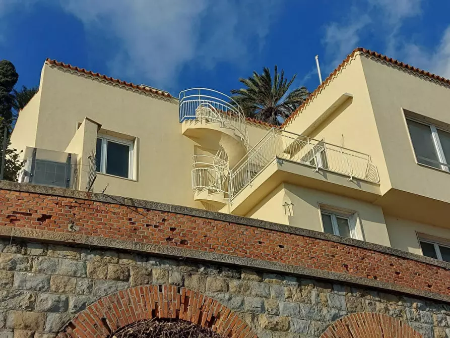 Immagine 6 di Appartamento in vendita  in Via Garnier, N. 54 a Bordighera