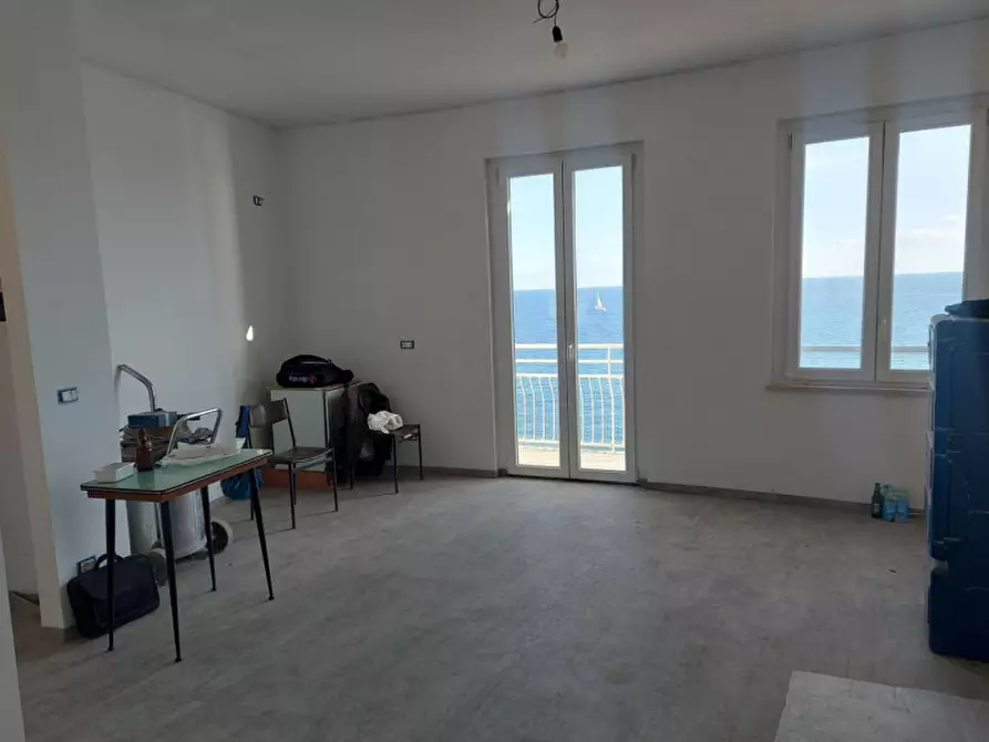 Immagine 10 di Appartamento in vendita  in Via Garnier, N. 54 a Bordighera