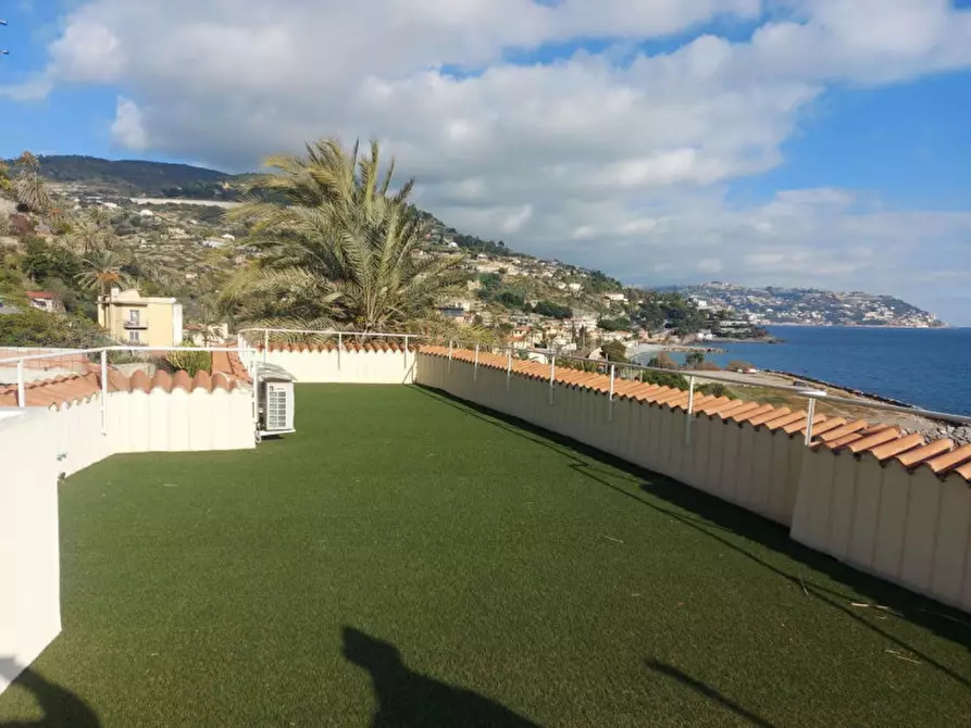 Immagine 18 di Appartamento in vendita  in Via Garnier, N. 54 a Bordighera
