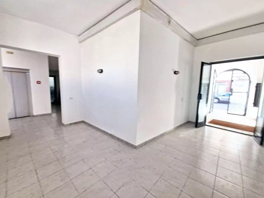 Immagine 17 di Ufficio in vendita  in Via Roma, N. 1 a Olbia