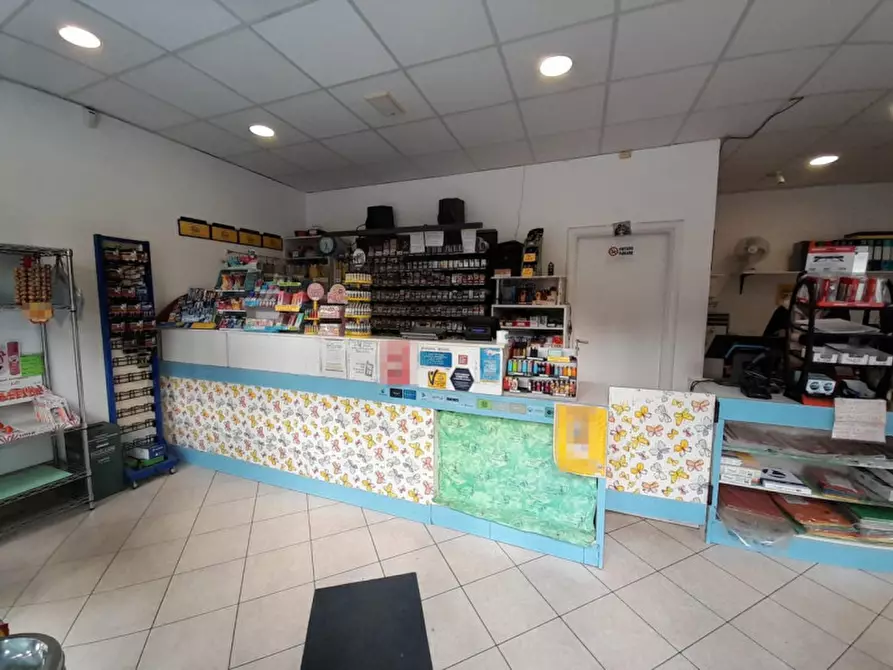 Immagine 4 di Negozio in vendita  in Ravenna, N. snc a Ravenna