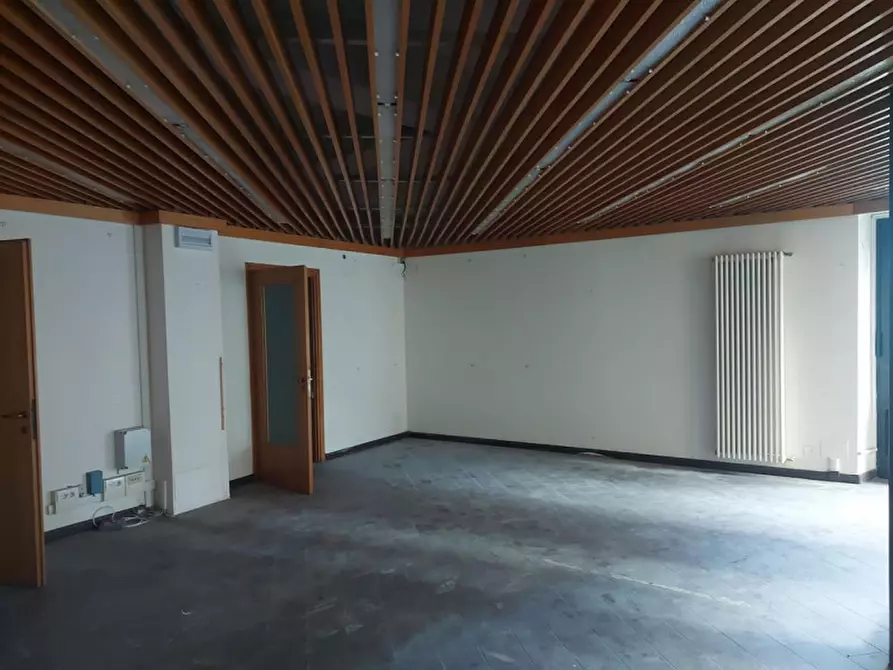 Immagine 2 di Ufficio in vendita  in Via Roma, 2, 13868 Sostegno BI, Italia a Sostegno