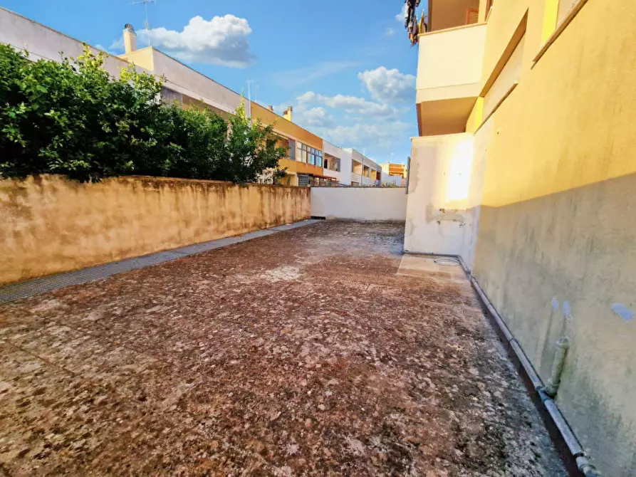 Immagine 6 di Negozio in vendita  in via Martino Luigi Cairoli, N. snc a San Pietro In Lama