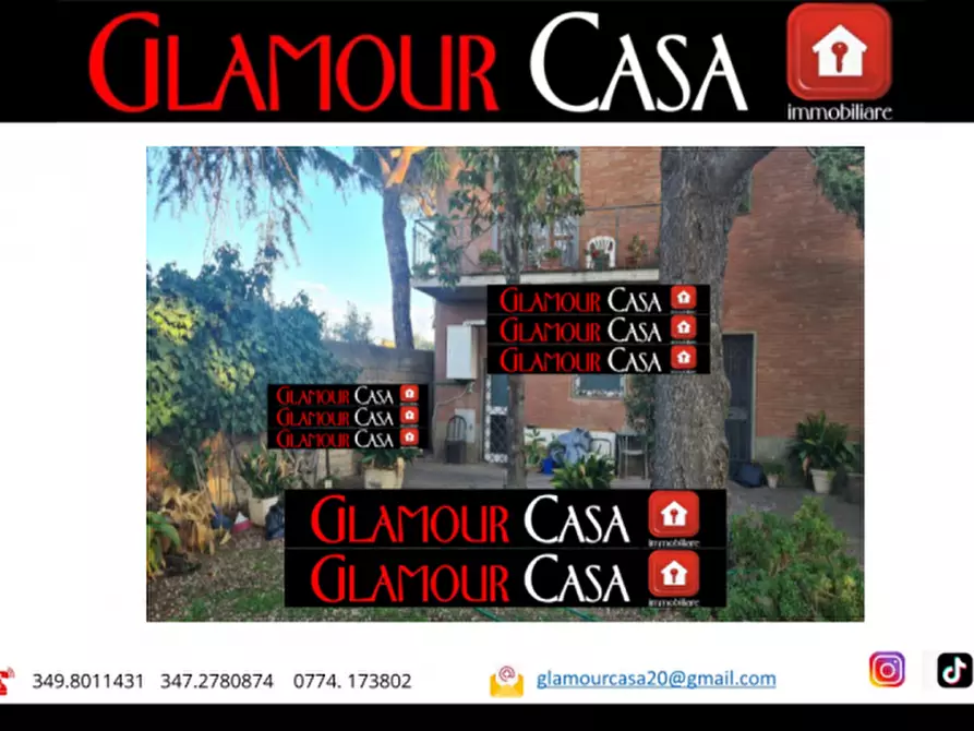 Immagine 2 di Villa in vendita  in Via Tuscolana a Frascati