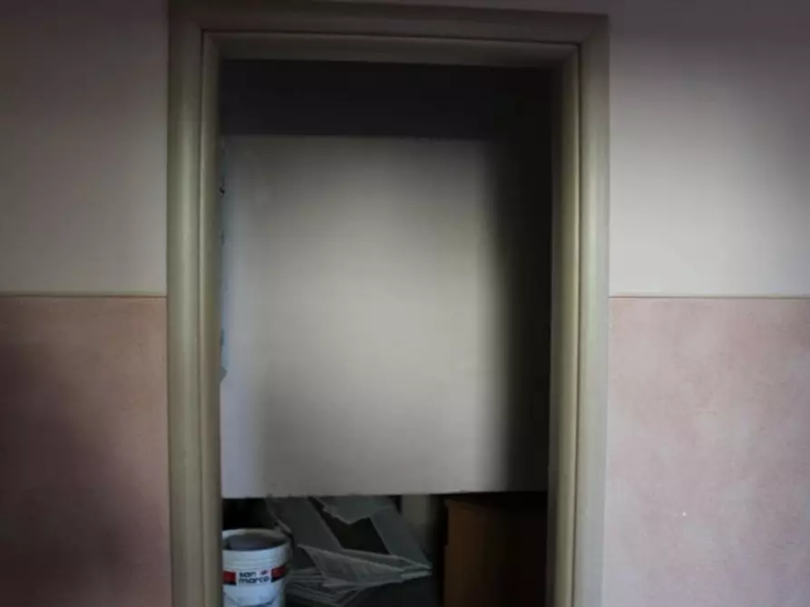 Immagine 10 di Negozio in vendita  in via Valdera Pontedera, N. 164 a Ponsacco