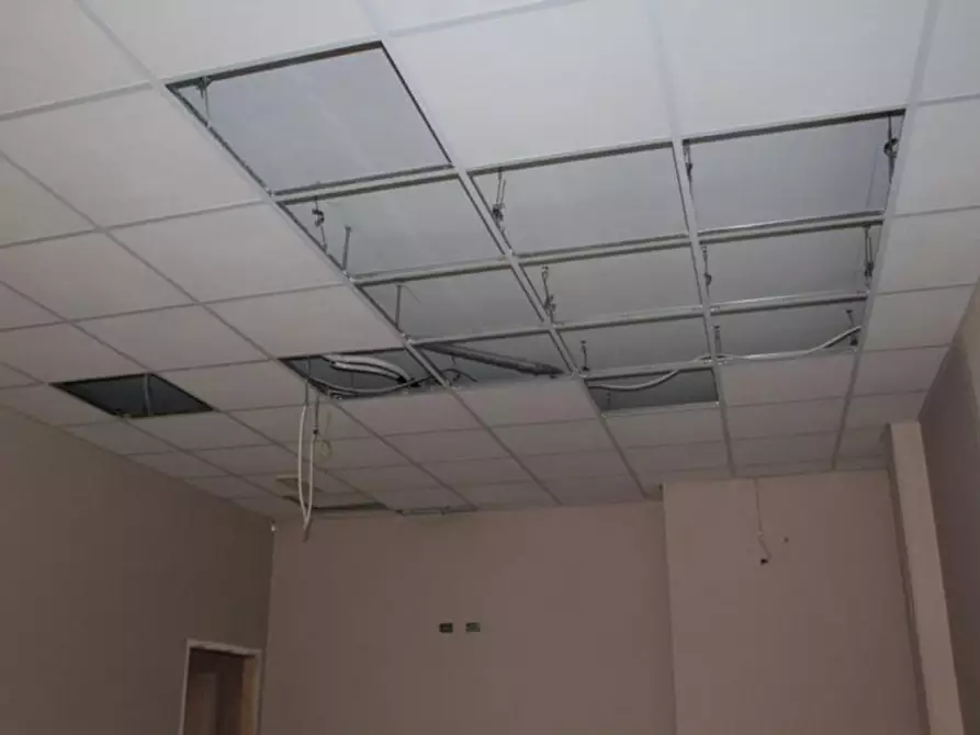 Immagine 15 di Negozio in vendita  in via Valdera Pontedera, N. 164 a Ponsacco