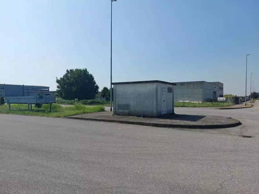 Immagine 9 di Capannone industriale in vendita  in Via Giovanni Marcora, N. snc a Rodigo