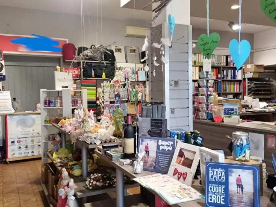 Immagine 3 di Negozio in vendita  in Alfonsine, N. snc a Alfonsine