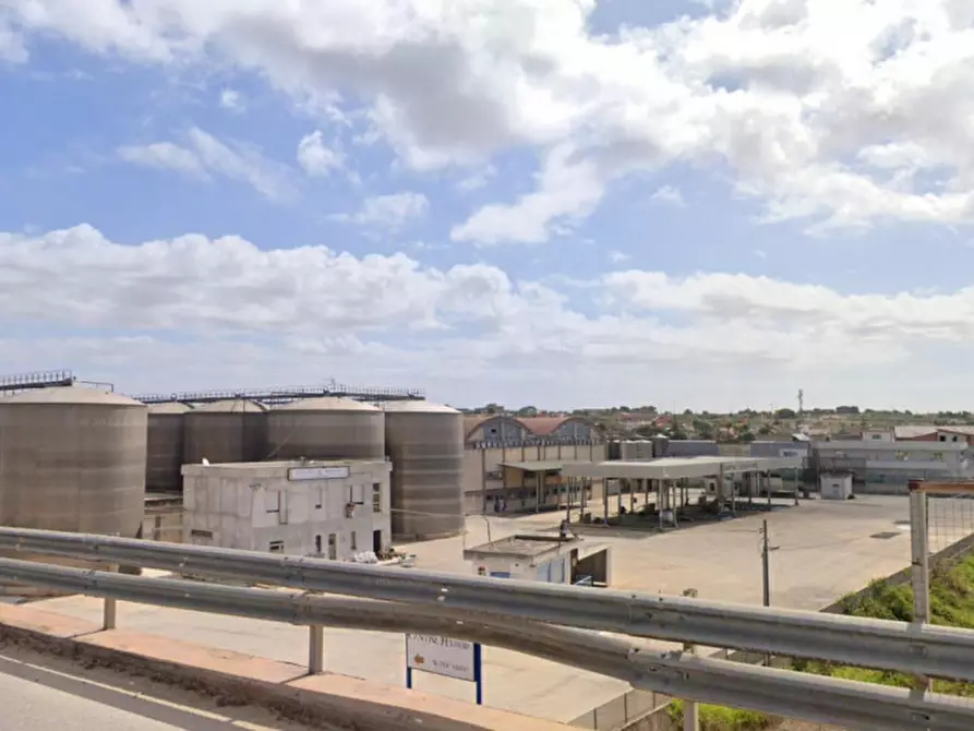 Immagine 3 di Capannone industriale in vendita  in Via Degli Archi, 1, 91026 Mazara del Vallo TP, Italia a Mazara Del Vallo