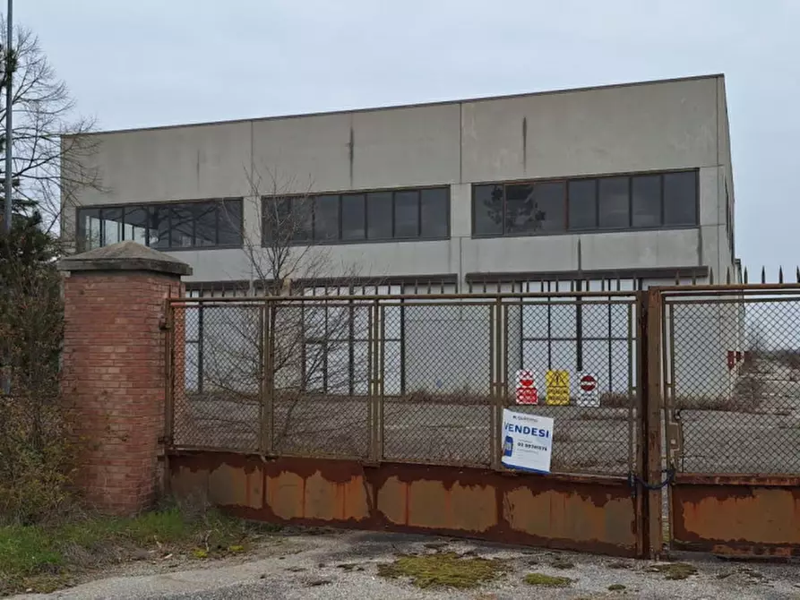 Immagine 11 di Capannone industriale in vendita  in Via Puntiroli, N. 99 a Conselice