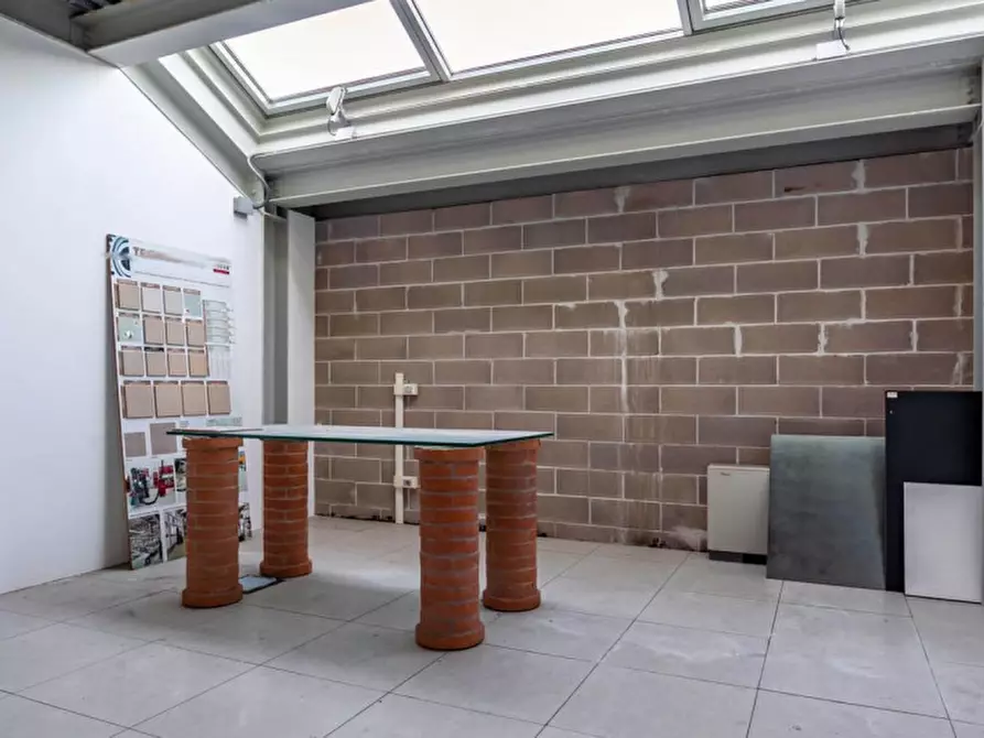 Immagine 7 di Capannone industriale in vendita  in Via Aurelia Sud, N. 176a a Viareggio