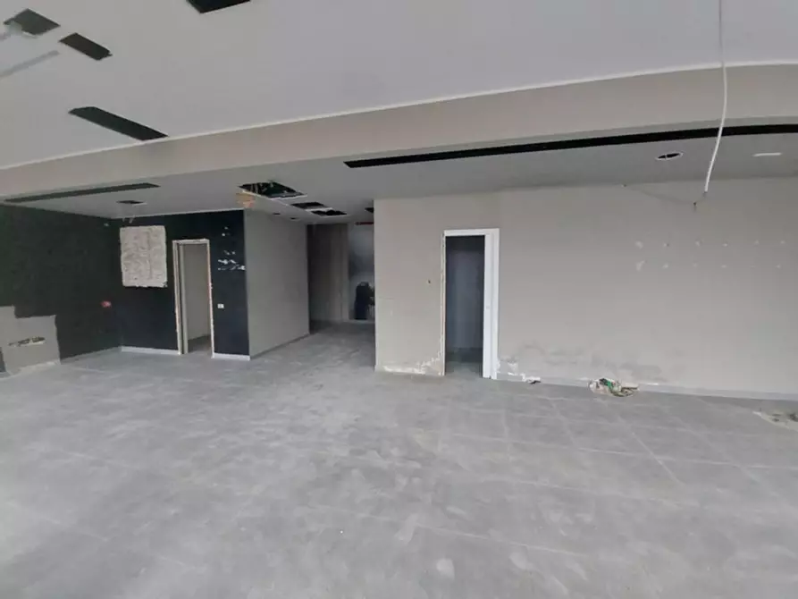 Immagine 12 di Attività commerciale in vendita  in via della Cooperazione, N. 106 a Medicina