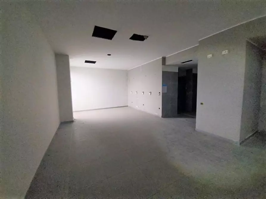 Immagine 14 di Attività commerciale in vendita  in via della Cooperazione, N. 106 a Medicina