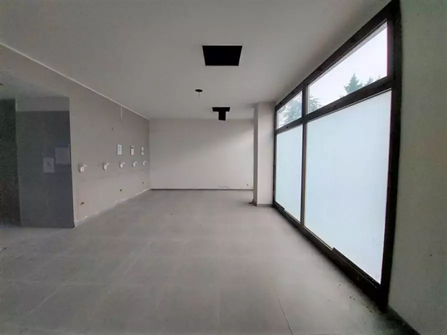 Immagine 19 di Attività commerciale in vendita  in via della Cooperazione, N. 106 a Medicina