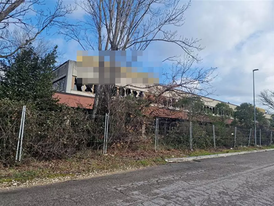 Immagine 2 di Capannone industriale in vendita  in corridonia a Corridonia