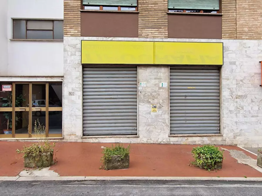 Immagine 7 di Negozio in vendita  in Via Casilina Nord, 140, 03013 Ferentino FR, Italia a Ferentino