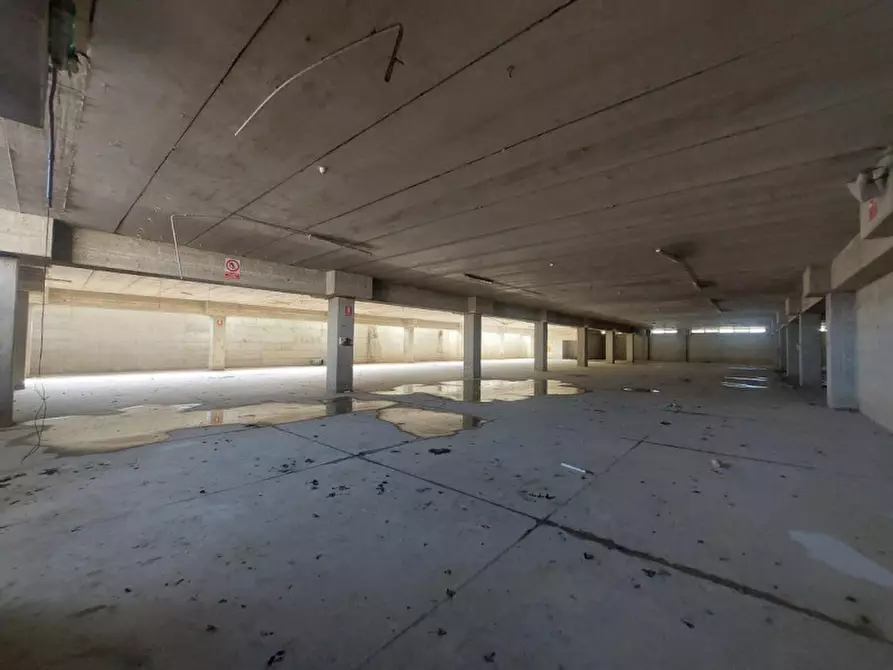 Immagine 6 di Capannone industriale in vendita  in Giulianova, N. snc a Giulianova