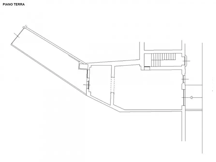 Immagine 3 di Negozio in vendita  in Via Lucio Camarra, N. 50 a Chieti