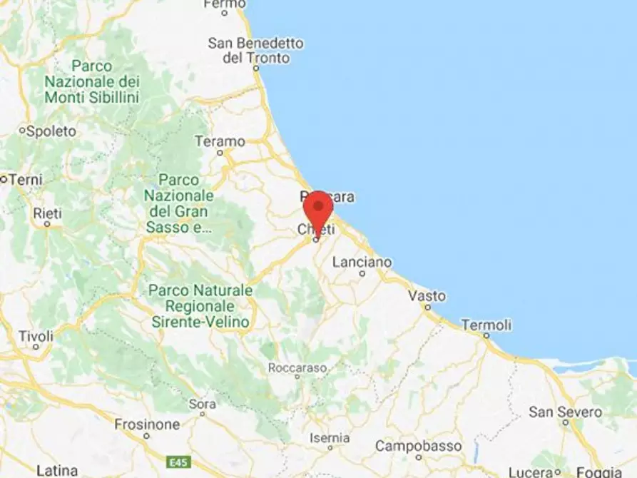 Immagine 18 di Negozio in vendita  in Via Lucio Camarra, N. 50 a Chieti