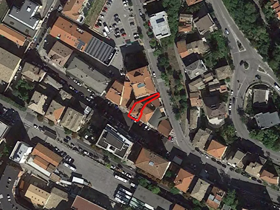 Immagine 21 di Negozio in vendita  in Via Lucio Camarra, N. 50 a Chieti