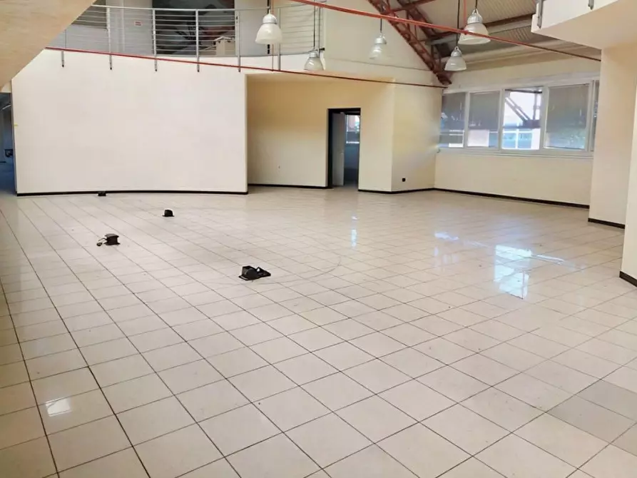 Immagine 11 di Ufficio in vendita  in Via maria Assunta, N. 61 a Nova Milanese