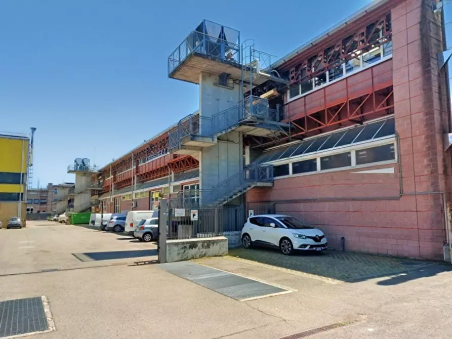 Immagine 13 di Ufficio in vendita  in Via maria Assunta, N. 61 a Nova Milanese