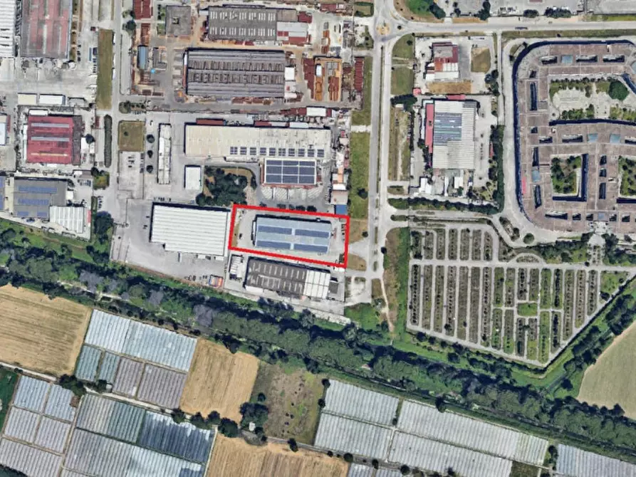 Immagine 18 di Capannone industriale in vendita  in Via GIOVANNI LATERZA, N. snc a Marcianise